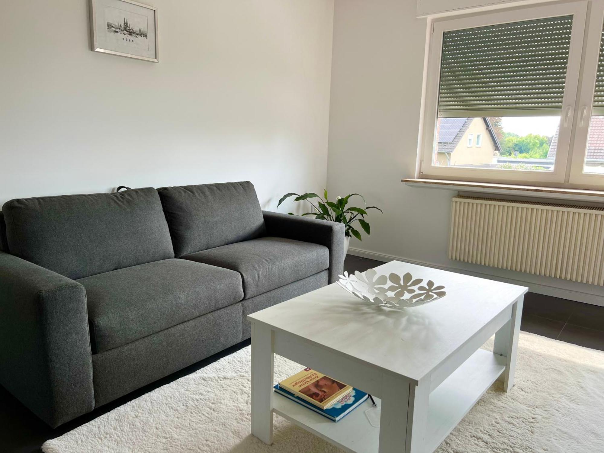 Elegante Apartment In Erftstadt Mit Balkon, Zentral, Bahnhof Nah, Phantasialand Bruehl Bei Cologne Exterior photo